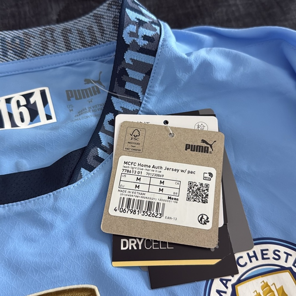 Manchester City #9 Erling Haaland 2024-25 Puma Home Player Edition Jersey - Picture 6 of 13
